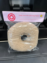 Load image into Gallery viewer, Piercing cushion

